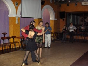 Segunda clase de Tango Electrónico