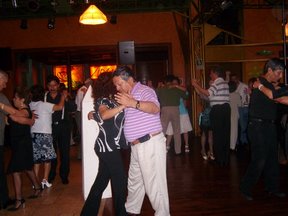 Clases de cortesía de tango nivel básico