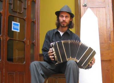 Bandoneonista Argentino Martín Carr en Lima