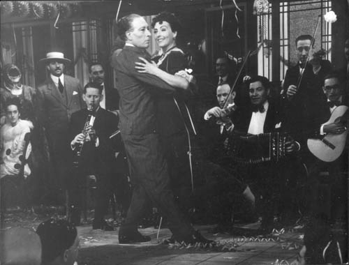 El Cachafaz bailando con Sofia_Bozan,film Carnaval_de_antaño, año 1940